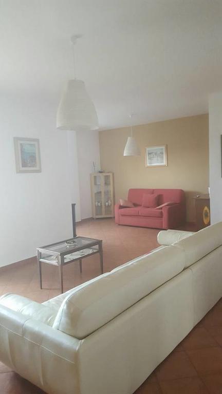 Casa Calda Apartment Loseto Luaran gambar